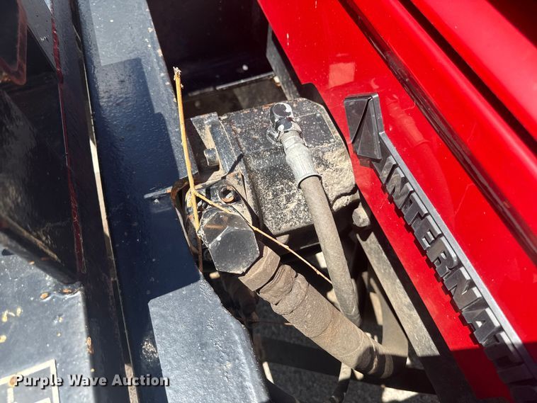 image for item DV2045 1994 International 4900 dump truck