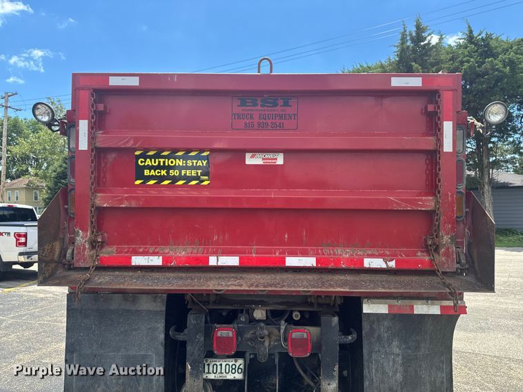 image for item DV2045 1994 International 4900 dump truck