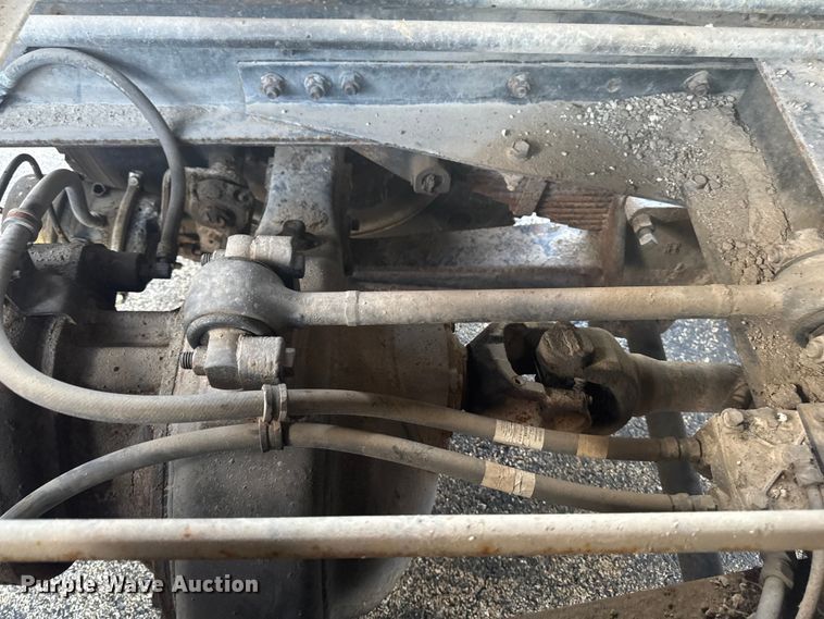 image for item DV2045 1994 International 4900 dump truck