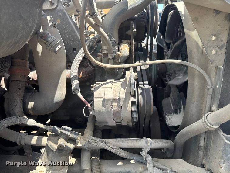 image for item DV2045 1994 International 4900 dump truck
