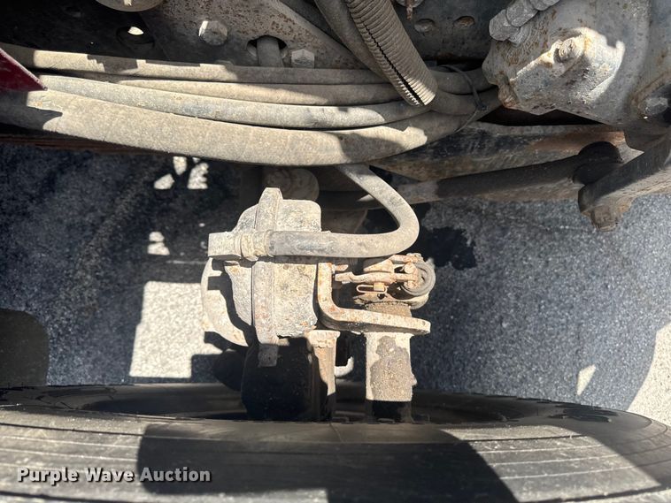 image for item DV2045 1994 International 4900 dump truck