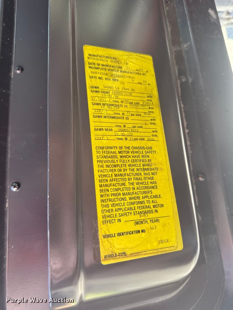 image for item DV2045 1994 International 4900 dump truck