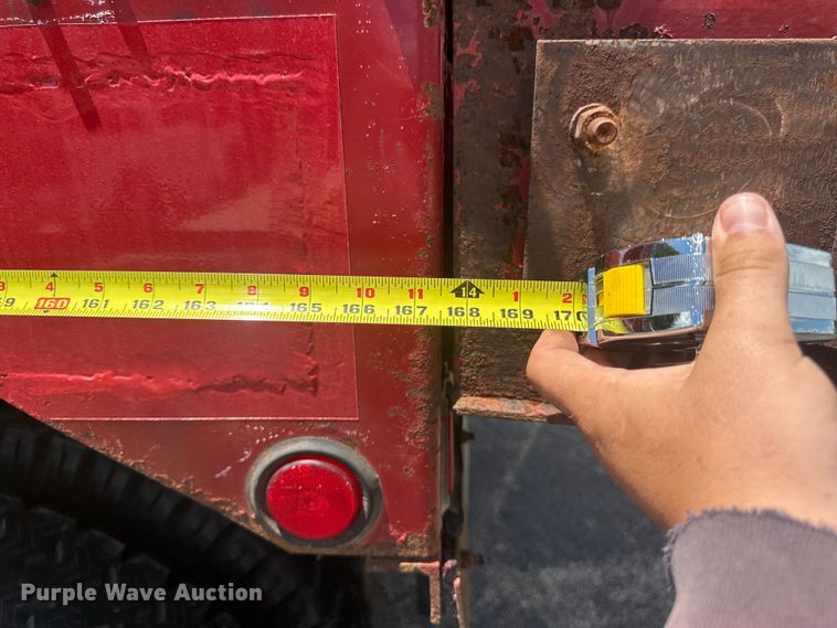 image for item DV2046 1988 International F1954 dump truck