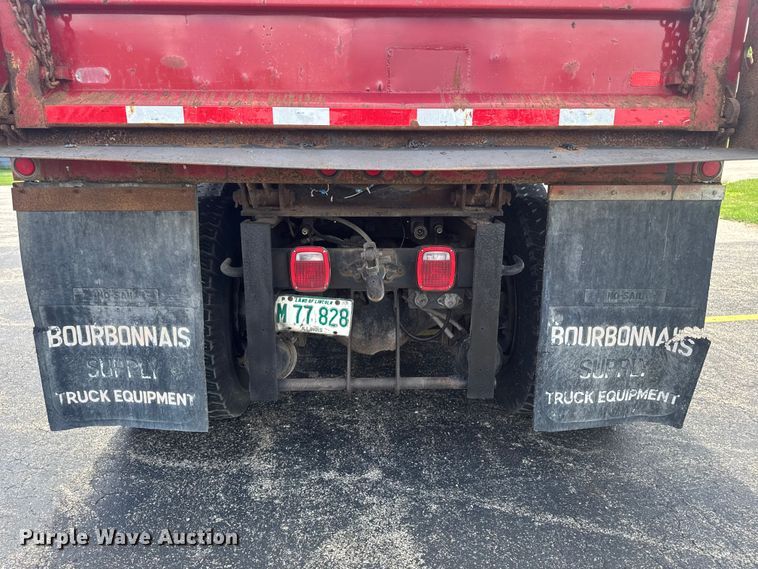 image for item DV2046 1988 International F1954 dump truck