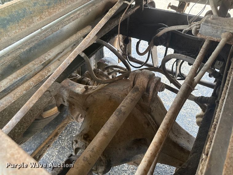 image for item DV2046 1988 International F1954 dump truck