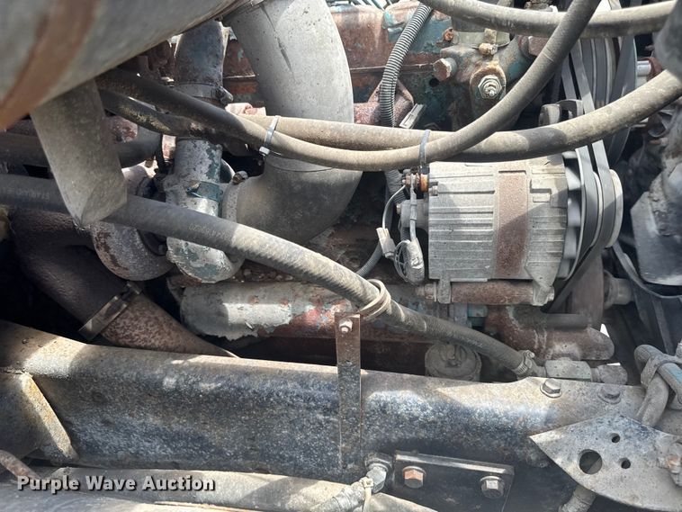 image for item DV2046 1988 International F1954 dump truck