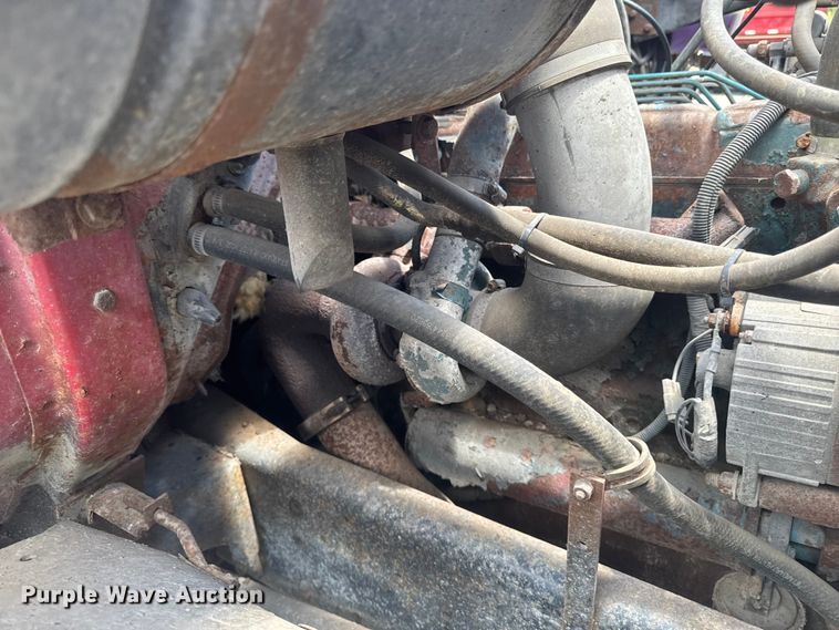 image for item DV2046 1988 International F1954 dump truck
