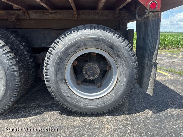 image for item DV2046 1988 International F1954 dump truck