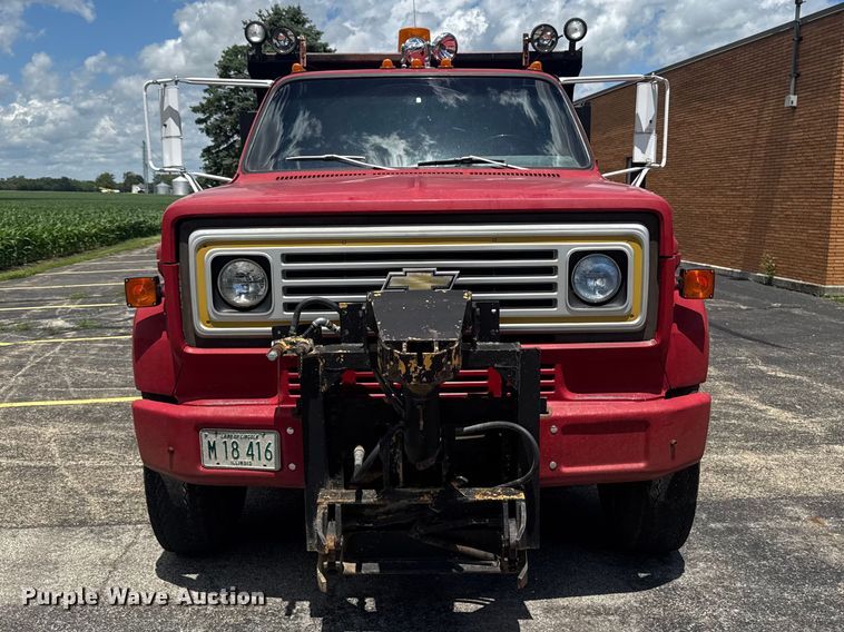image for item DV2047 1983 Chevrolet C70 dump truck
