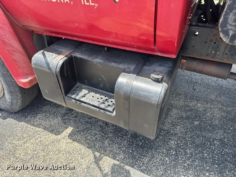 image for item DV2047 1983 Chevrolet C70 dump truck