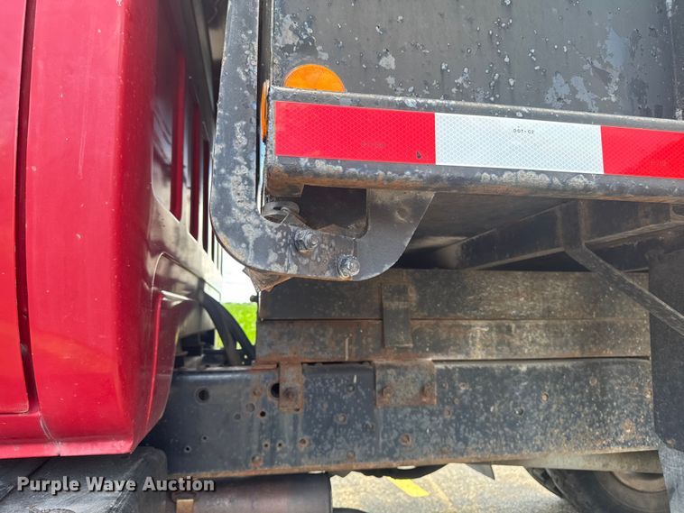 image for item DV2047 1983 Chevrolet C70 dump truck