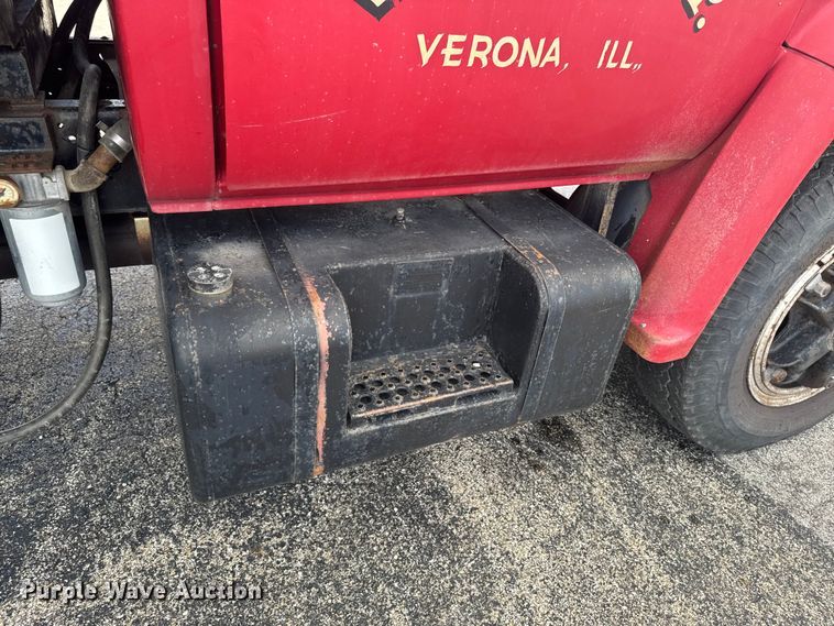 image for item DV2047 1983 Chevrolet C70 dump truck