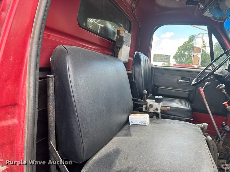 image for item DV2047 1983 Chevrolet C70 dump truck