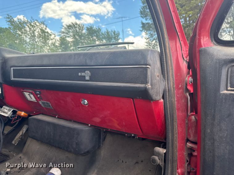 image for item DV2047 1983 Chevrolet C70 dump truck