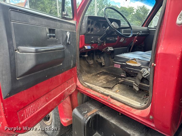 image for item DV2047 1983 Chevrolet C70 dump truck