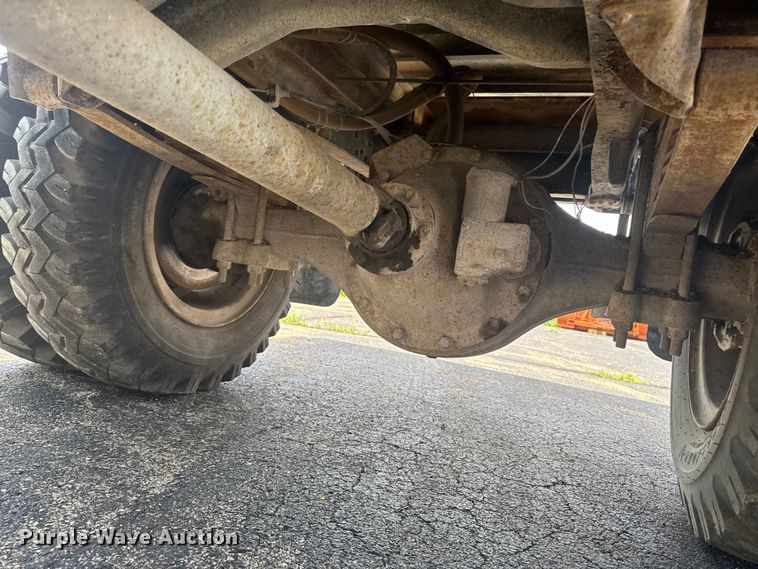 image for item DV2047 1983 Chevrolet C70 dump truck