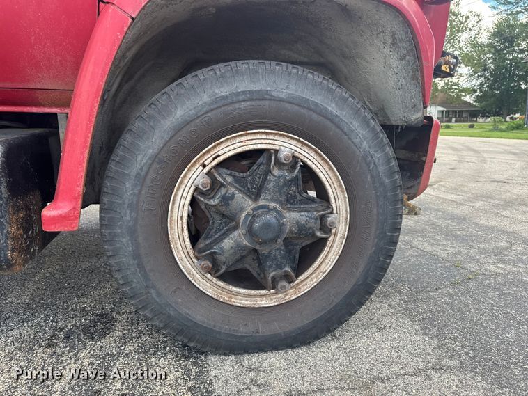 image for item DV2047 1983 Chevrolet C70 dump truck