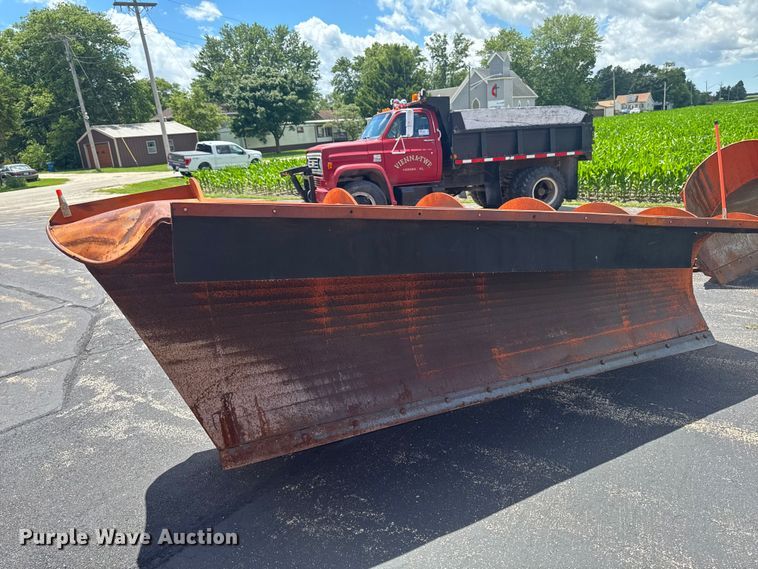 image for item DV2048 12TA3762M10L snow plow