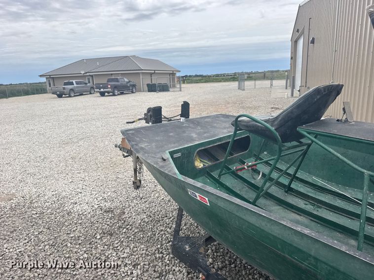 image for item DY2966 American Airboat Corp Air Ranger air boat