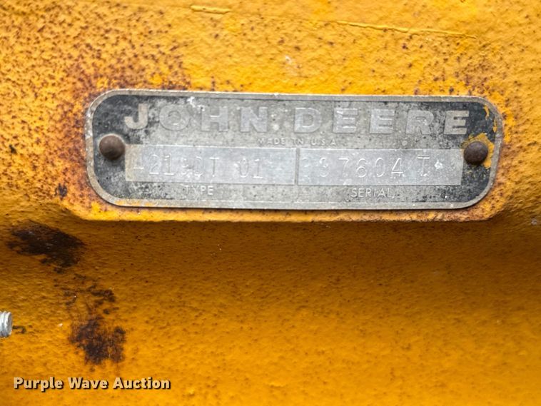image for item DY2968 John Deere 401-B tractor