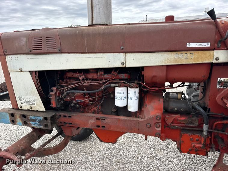 image for item DY2969 Farmal 666 tractor