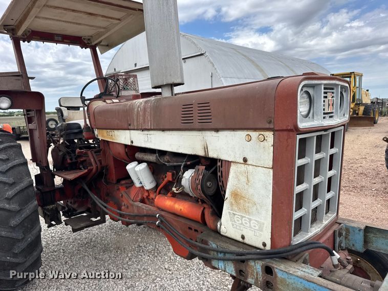 image for item DY2969 Farmal 666 tractor
