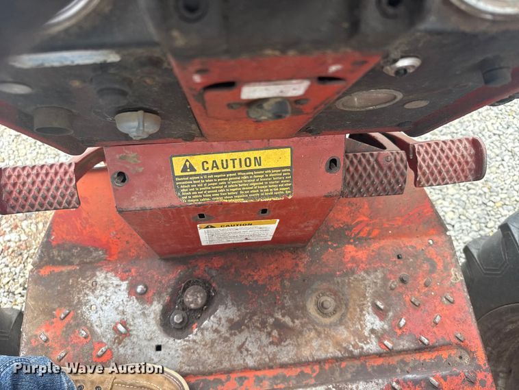 image for item DY2969 Farmal 666 tractor