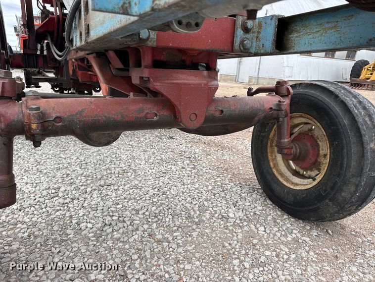 image for item DY2969 Farmal 666 tractor