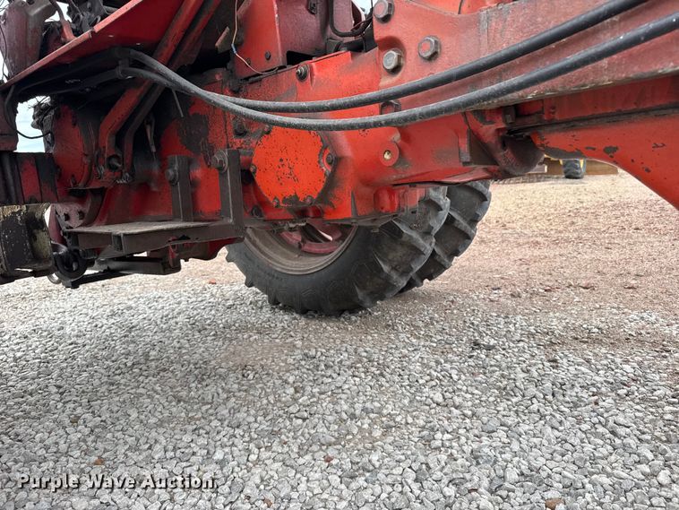 image for item DY2969 Farmal 666 tractor