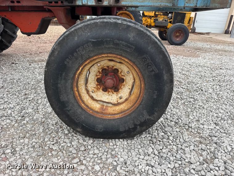 image for item DY2969 Farmal 666 tractor