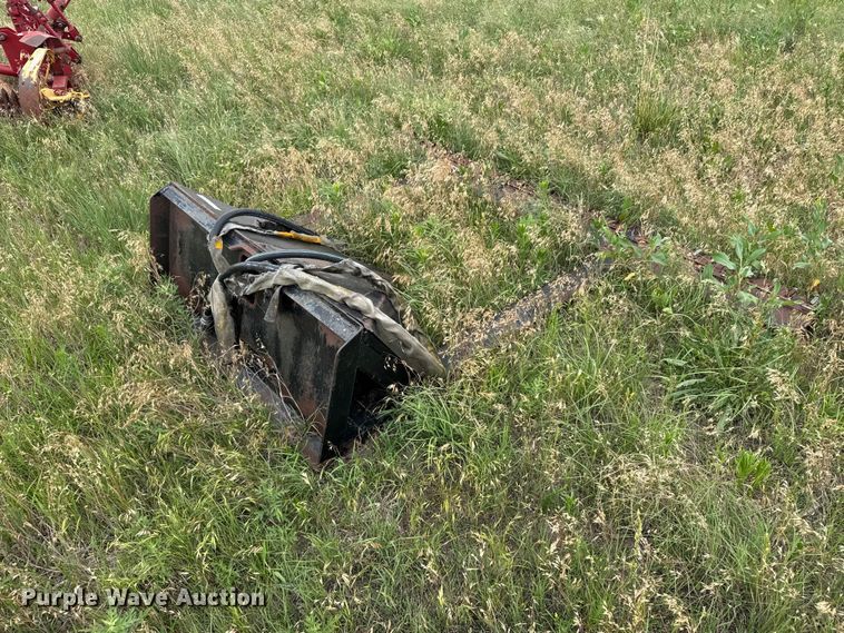 image for item DY2972 Skid steer sickle mower