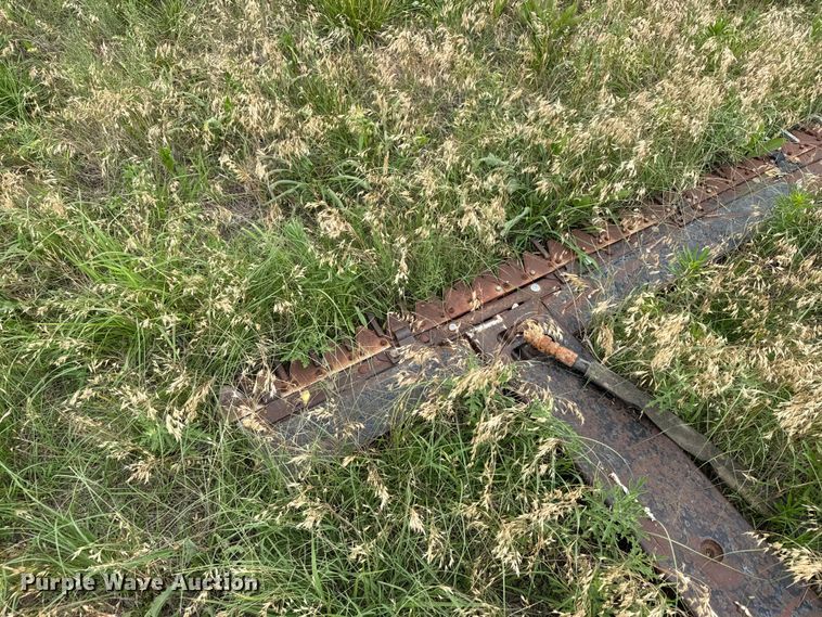 image for item DY2972 Skid steer sickle mower