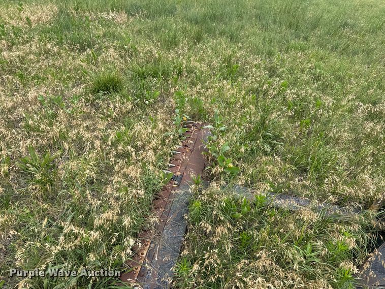 image for item DY2972 Skid steer sickle mower