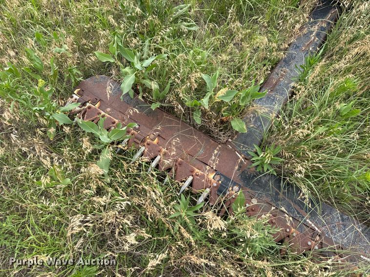 image for item DY2972 Skid steer sickle mower