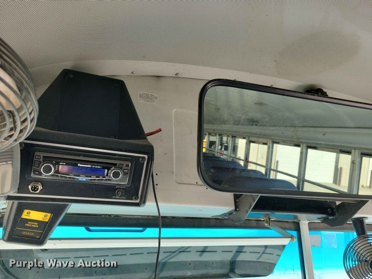image for item DZ6658 2013 Bluebird school bus