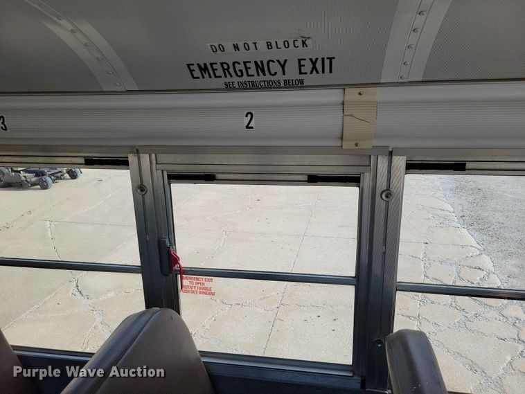 image for item DZ6658 2013 Bluebird school bus