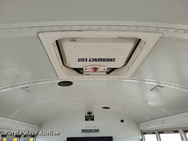 image for item DZ6658 2013 Bluebird school bus