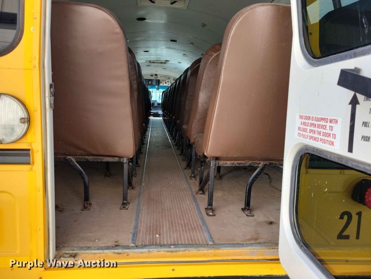 image for item DZ6658 2013 Bluebird school bus