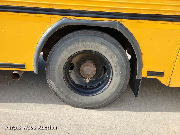 image for item DZ6658 2013 Bluebird school bus
