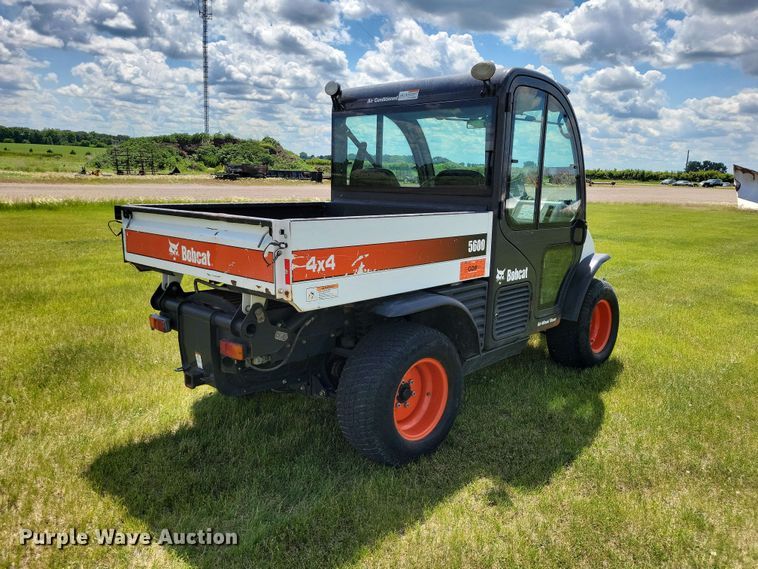 image for item DZ7343 2017 Bobcat  5600 utility vehicle