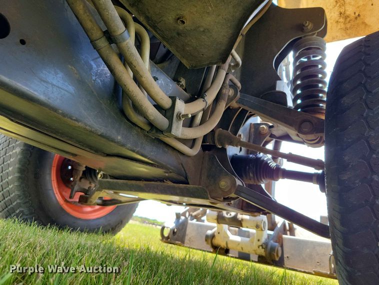 image for item DZ7343 2017 Bobcat  5600 utility vehicle