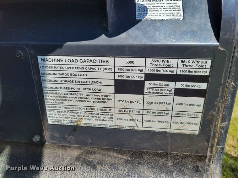 image for item DZ7343 2017 Bobcat  5600 utility vehicle