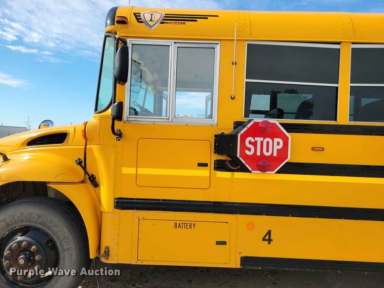 image for item DZ7345 2016 IC PB10500 school bus