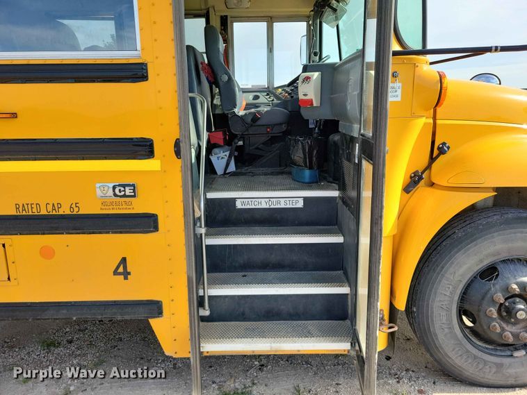 image for item DZ7345 2016 IC PB10500 school bus