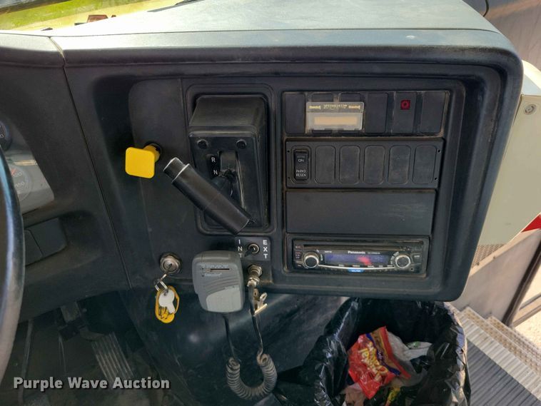 image for item DZ7345 2016 IC PB10500 school bus