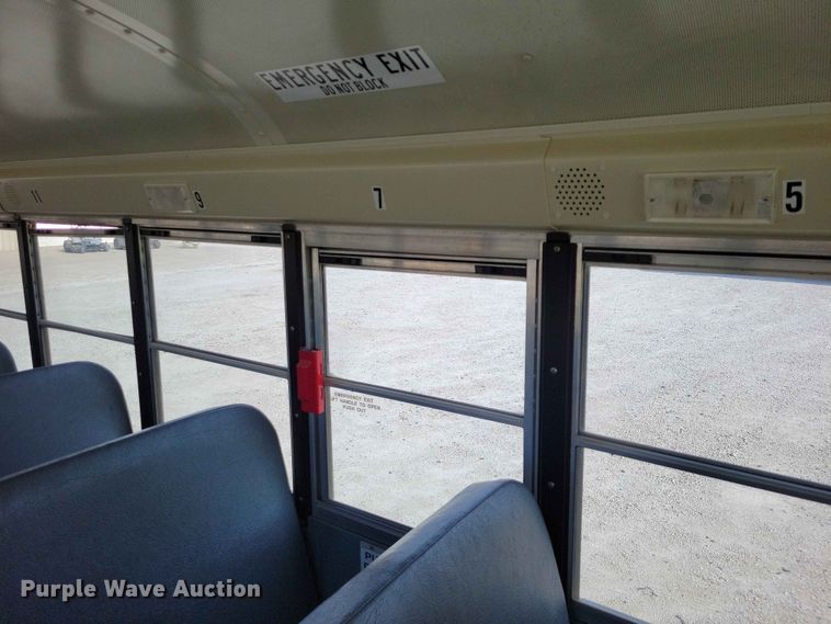 image for item DZ7345 2016 IC PB10500 school bus
