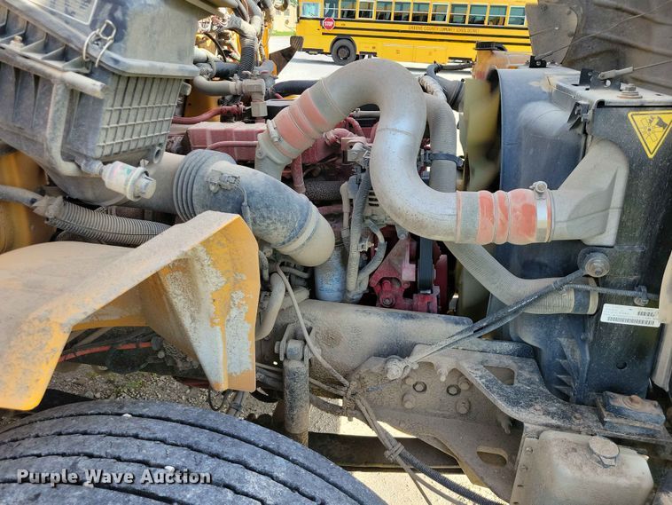 image for item DZ7345 2016 IC PB10500 school bus
