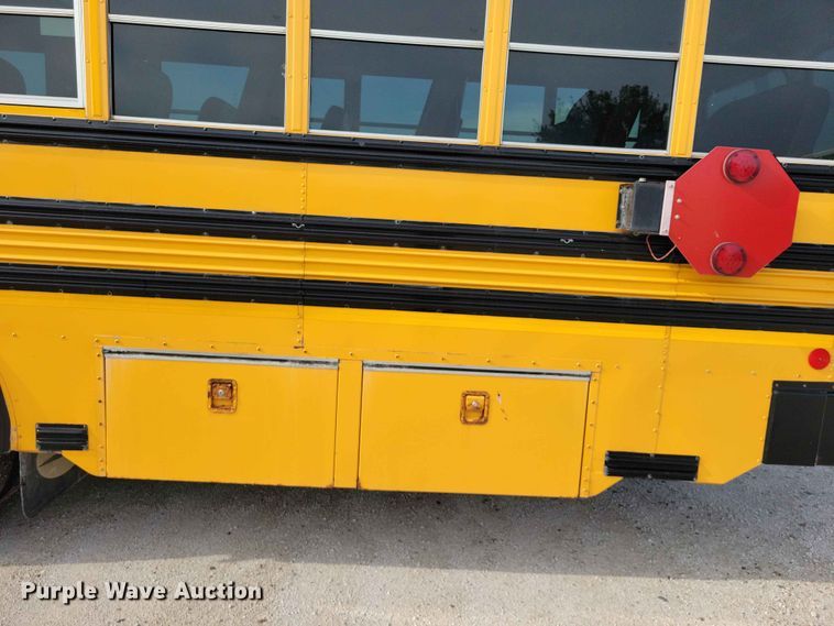 image for item DZ7346 2010 Blue Bird All American school bus