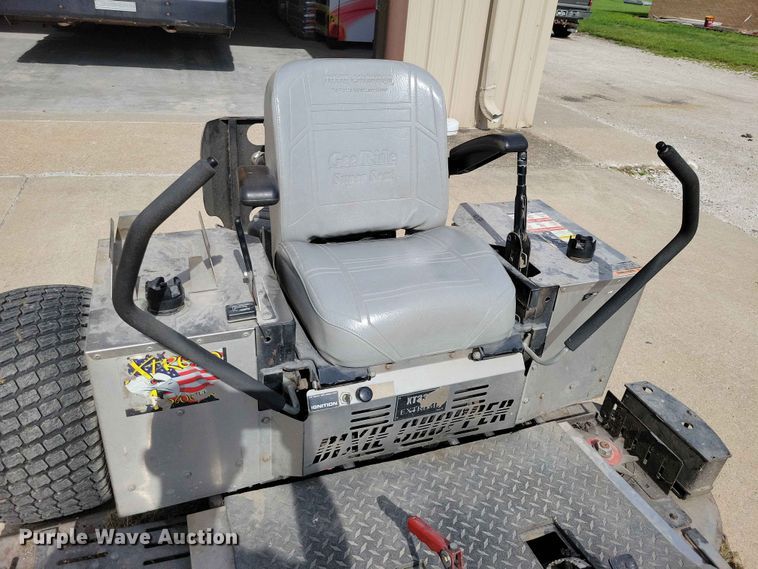 image for item DZ7348 Dixie Chopper XT33 ZTR lawn mower