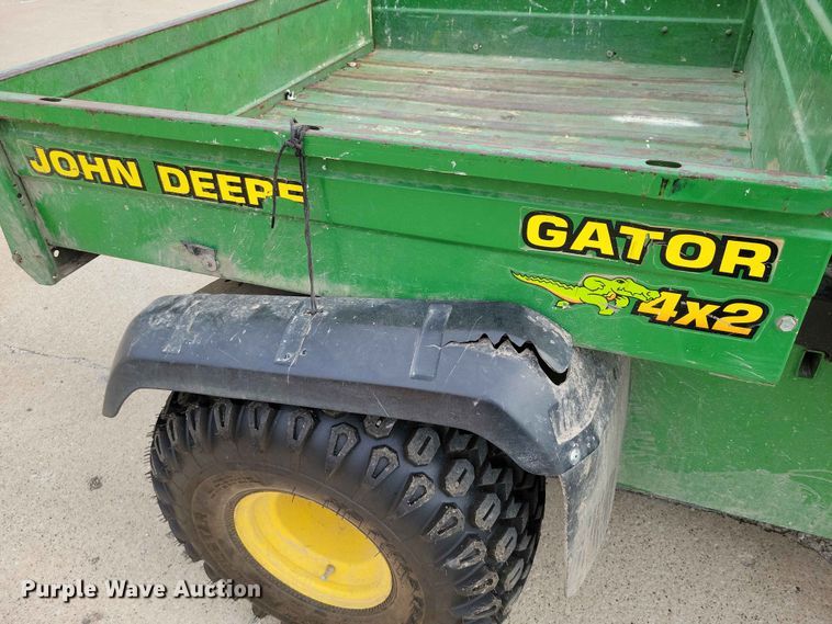 image for item DZ7350 1999 John Deere Gator utility vehicle